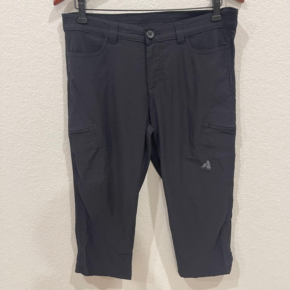 Eddie Bauer Womens Black Cargo Capri Pants 8 Outdoor Hiking Travel first ascent